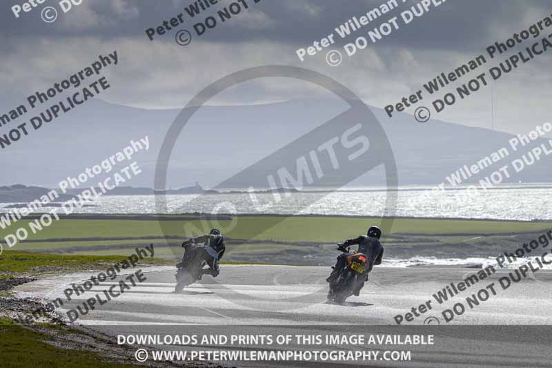 anglesey no limits trackday;anglesey photographs;anglesey trackday photographs;enduro digital images;event digital images;eventdigitalimages;no limits trackdays;peter wileman photography;racing digital images;trac mon;trackday digital images;trackday photos;ty croes